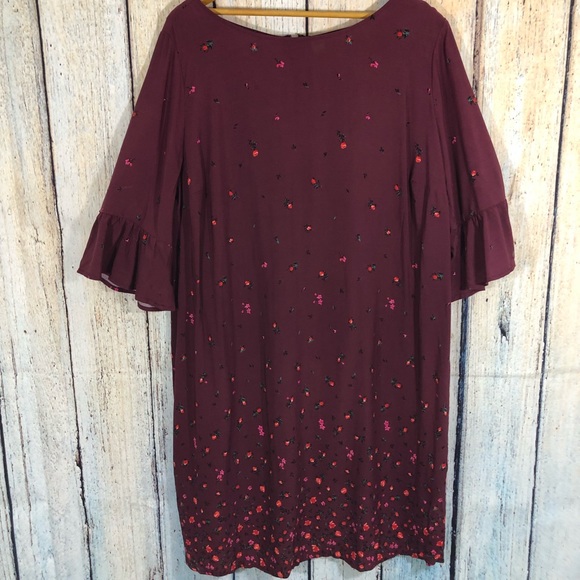 Old Navy Dresses & Skirts - Old Navy 2X Boho Shift Dress Burgundy Floral Bell